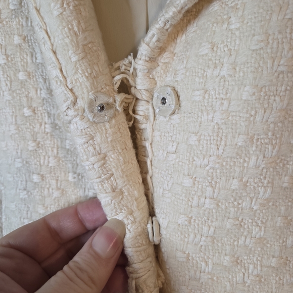 Elie Tahari Basket Weave Snap Closure Bows Cream Blazer Virgin Wool Size M - Picture 6 of 15